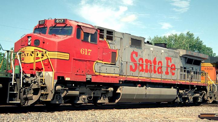 ATSF 617 - C44-9W.jpg